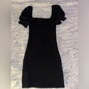 super flattering ribbed black dress!